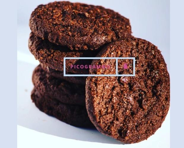 Biscotti al cioccolato. Prodotti con Cacao Puro
