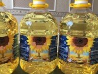 Olio Extra Vergine di Oliva. Commercializziamo olio di semi di girasole su navi. Prezzo € 1,25 al in bottilgie