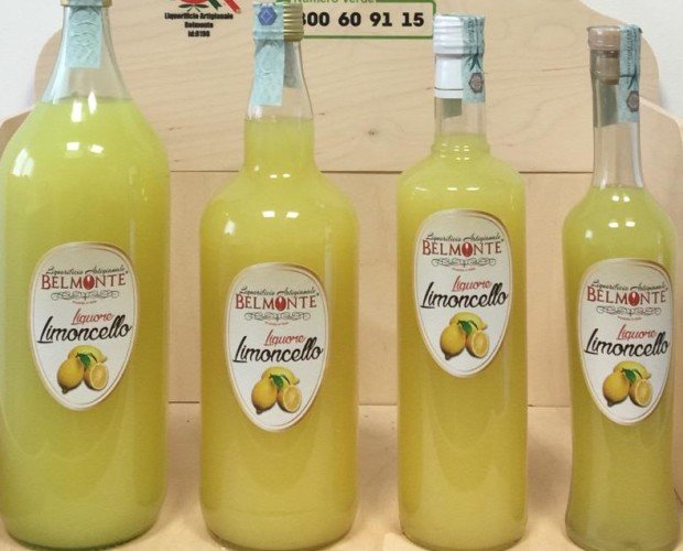 Limoncello lt.2 lt.1,5 lt.1 cl.50. Liquore Limoncello, da infusione di scorze di limone