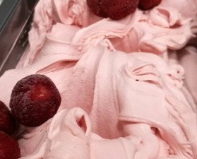 18_fragola. gelato artigianale gelato artigianale gelato artigianale gelato artigianale