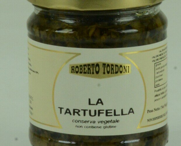 Funghi e Tartufi.Tartufella a base di Funghi Champignon, 10% Tartufo e Olio di Oliva.